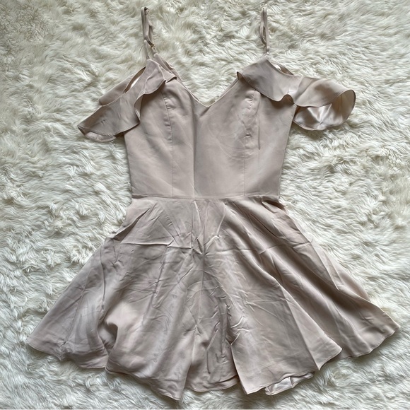 Amanda Uprichard Dress Tate Cold Shoulder Fit & Flare 100% Silk Bone Nude P - Picture 3 of 16